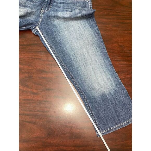 Riders By Lee Curvy Fit Denim Capris Size 8 - Picture 9 of 10